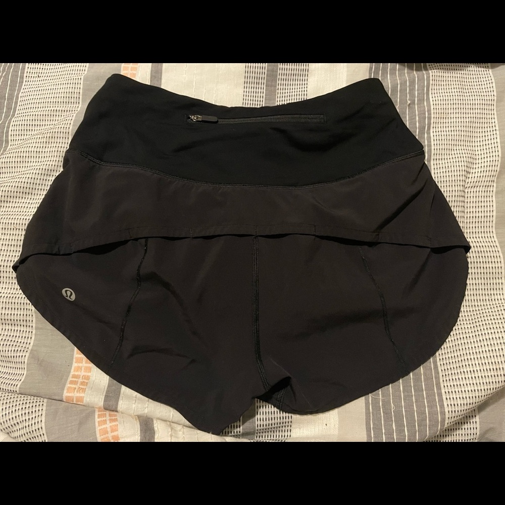 Like New LuLu Lemon Speed Up shorts